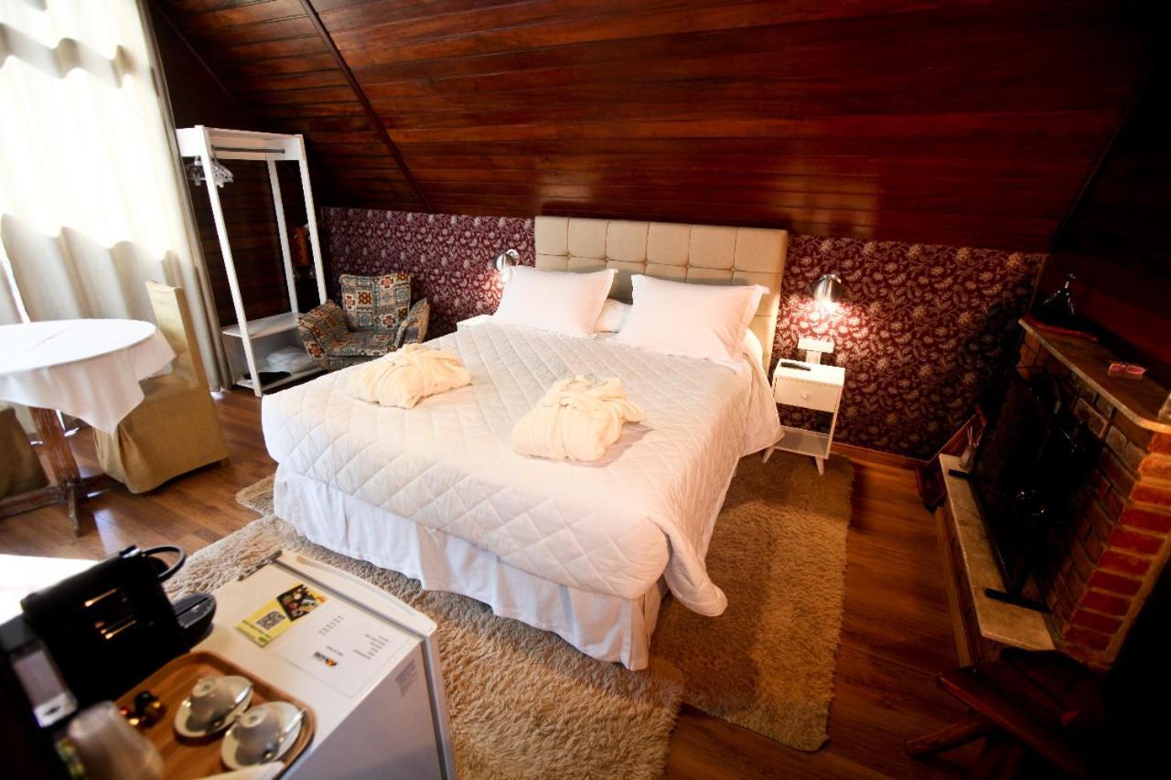 Pousada Alpes Santo Antônio do Pinhal Habitación foto