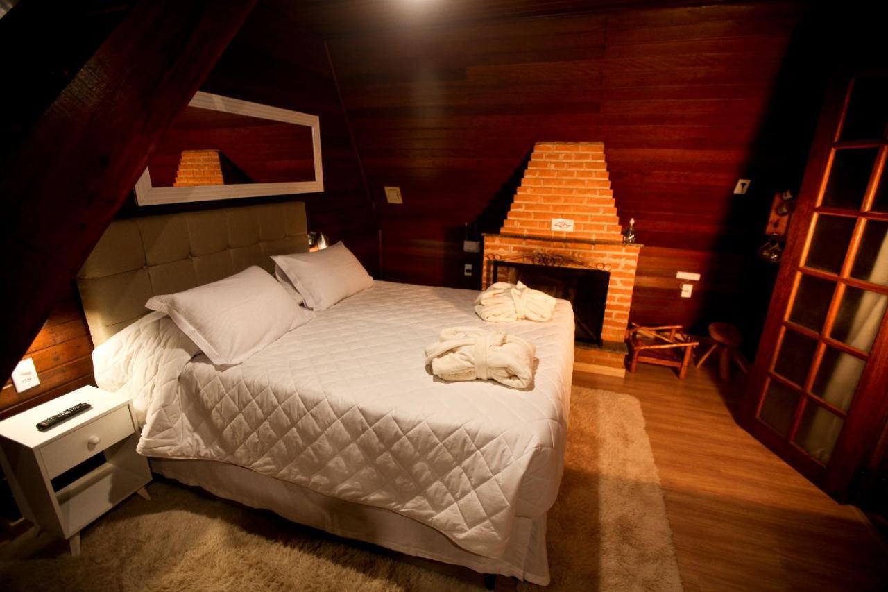Pousada Alpes Santo Antônio do Pinhal Habitación foto
